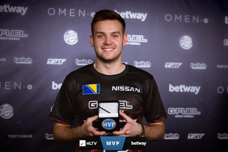 马赫打动的 马赫打动的